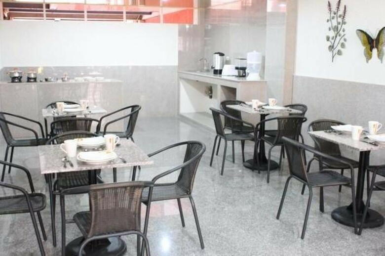 Hotel Bogot� Inn Park Way