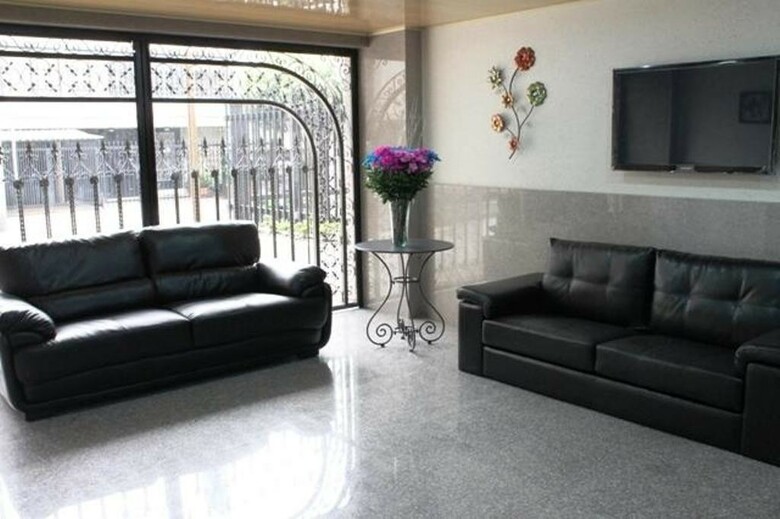 Hotel Bogot� Inn Park Way