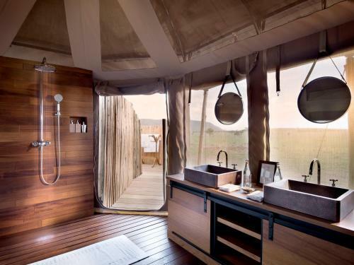Lodge One Nature Nyaruswiga Serengeti