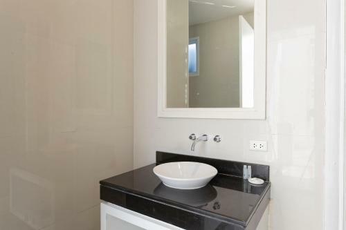 Villa The Lantern Marina Residences Phuket