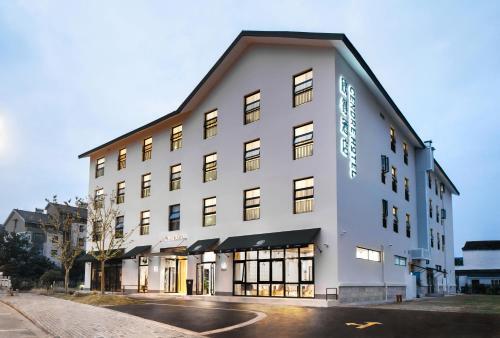 Cendre Hotel (lingering Garden And Tiger Hill)