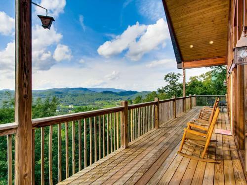 Sunset Magic Cabin