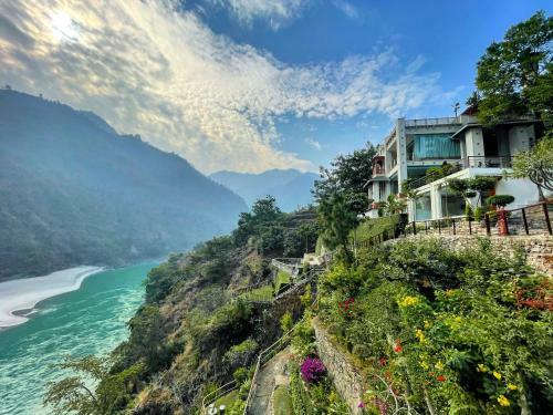 Albergue Raga On The Ganges