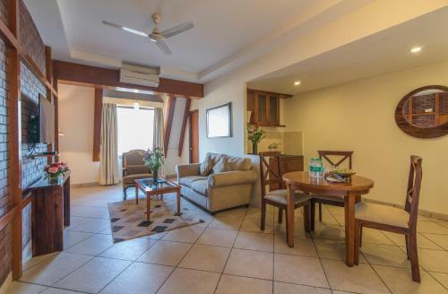 Sai Vishram Business Hotel
