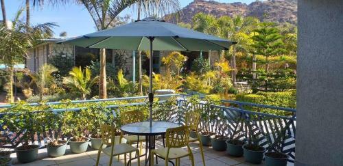 Hotel Hummingbird Resort