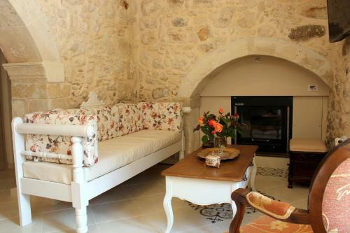 Ioanna House