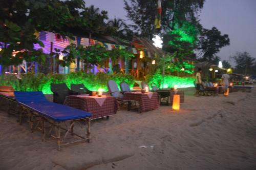 Hotel Omkar Beach Bungalow