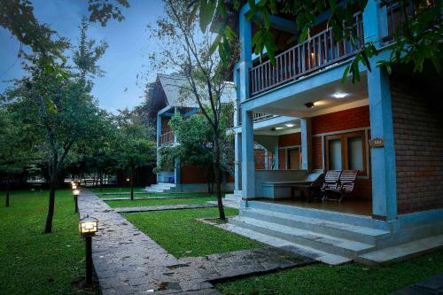 Hotel Elephas Resort & Spa