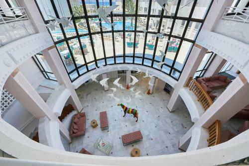 Hotel Mythos Palace Resort & Spa