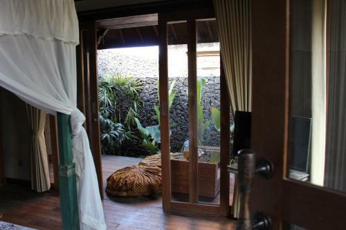 Hostal Bali Sunrise Villas & Restaurant
