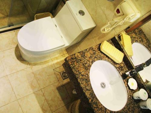 Greentree Inn Shandong Qingdao Development District Sdust Express Hotel