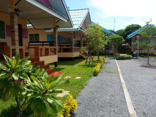 Hotel Sangtong Beach Resort