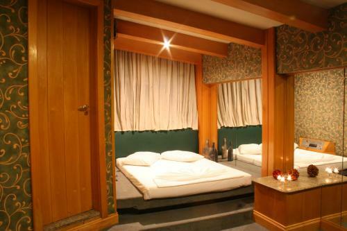 Hotel Motel Chalet (adults Only)