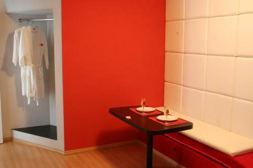 Hotel Motel Chalet (adults Only)