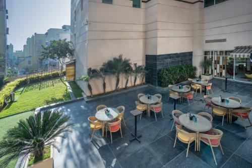 Hotel Ibis Hyderabad Hitec City