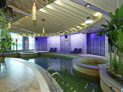 Hotel Golden Blossom Imperial Resorts