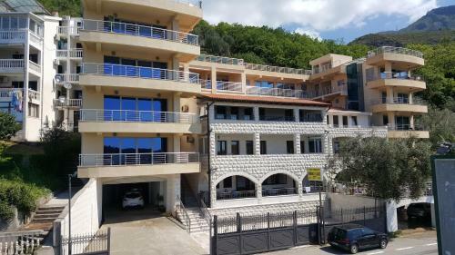 Apartments Rino Lux