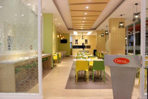 Zest Hotel Harbour Bay Batam