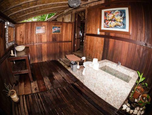 Hotel Raja Ampat Biodiversity Nature Resort