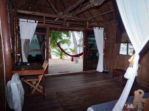 Hotel Raja Ampat Biodiversity Nature Resort