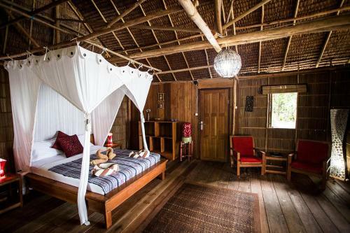 Hotel Raja Ampat Biodiversity Nature Resort