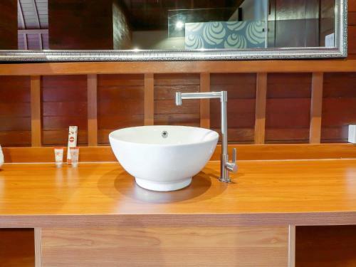 Hotel Sekar Arum Riverside Resort