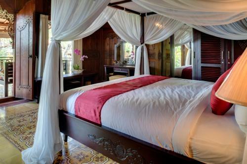 Diamond Beach Villa Lombok