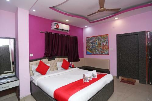 Oyo 14487 Hotel Stay Inn