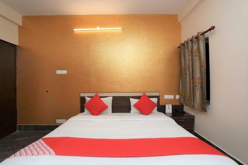 Hotel Oyo 8098 Livin Hub