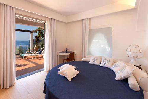 Sirenuse Villa Sleeps 8 Pool Air Con Wifi