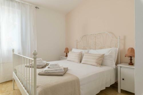 Charming Villas With Pool In Valle D'itria