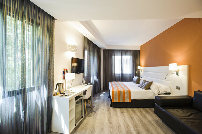 Hotel Catalonia Conde de Floridablanca