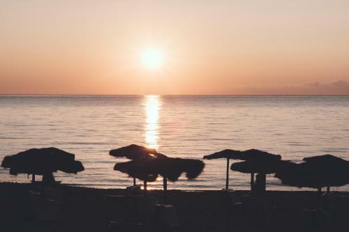 Hotel Riva Del Sol Beach Resort