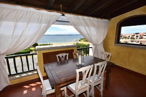 Apartamento Emeraldway Cala Del Faro Luxury On The Beach