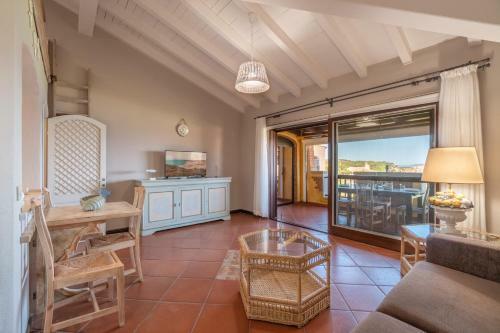 Apartamento Emeraldway Cala Del Faro Luxury On The Beach