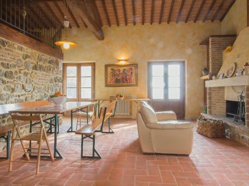 Locazione Turistica Petriolo Escape