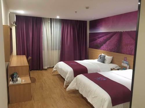 Pai Hotel Gannan Corperation Bus Company