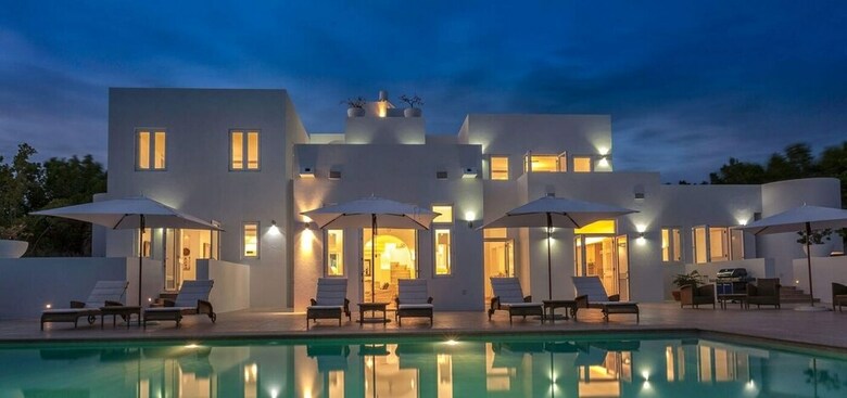 Villa Arushi