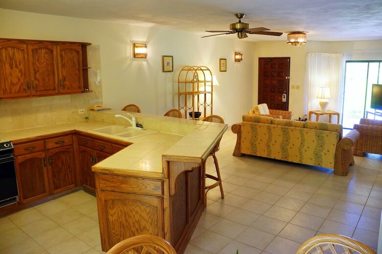 Paradise Cove Resort