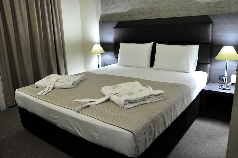 Rapos Resort Hotel