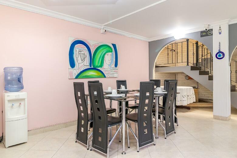 Hostal Ayenda 1032 Titas House