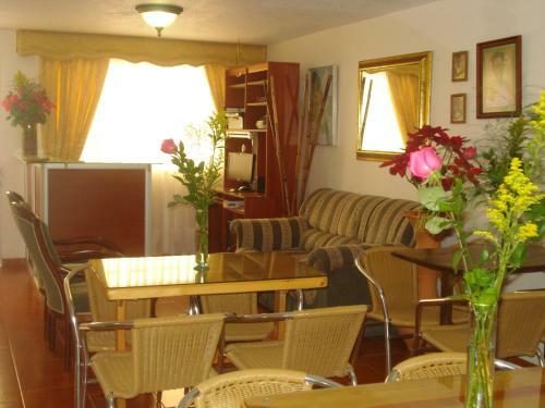 Hostal Casa Real Bed & Breakfast