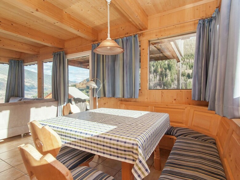 Cosy Chalet In Stadl An Der Mur With Valley Views