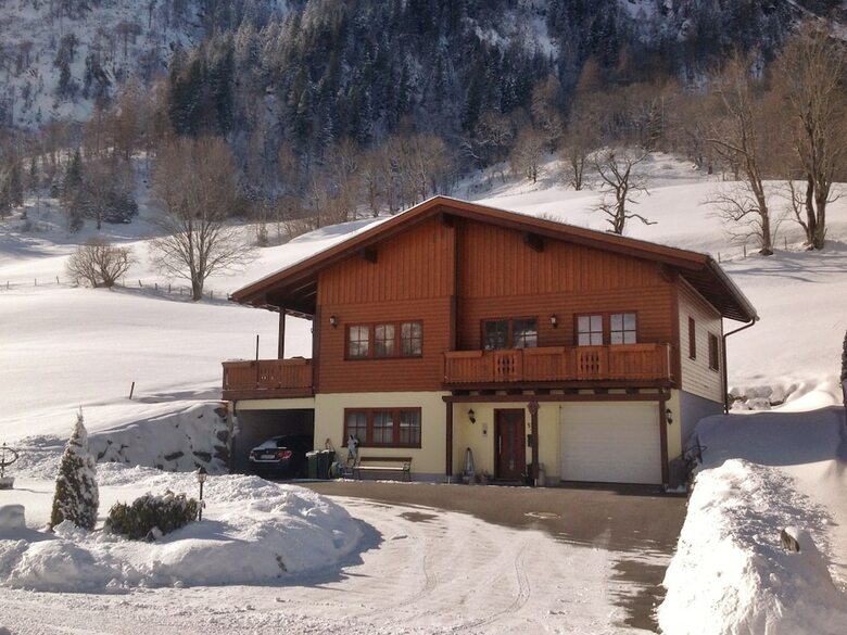Modern Chalet In Salzburg With Sauna