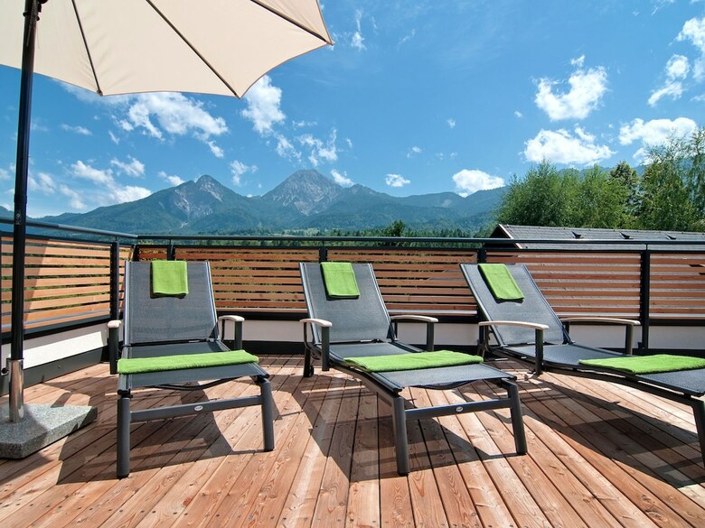 Authentic Apartment In Oberaichwald Near Hiking Area