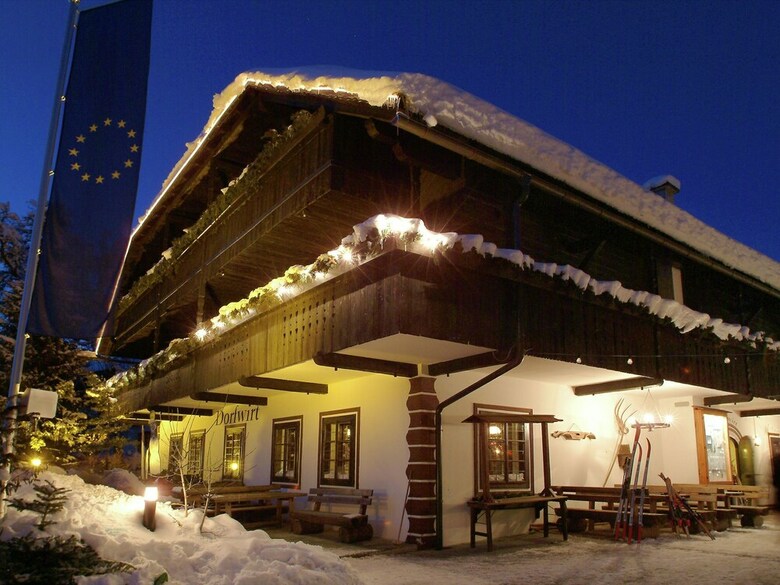 Authentic Apartment In Oberaichwald Near Hiking Area