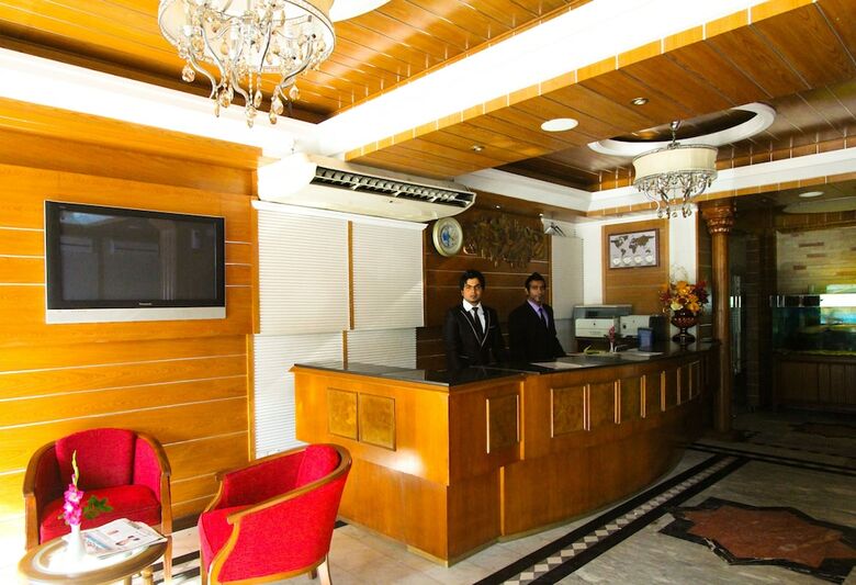 Hotel Sea Shell Residence