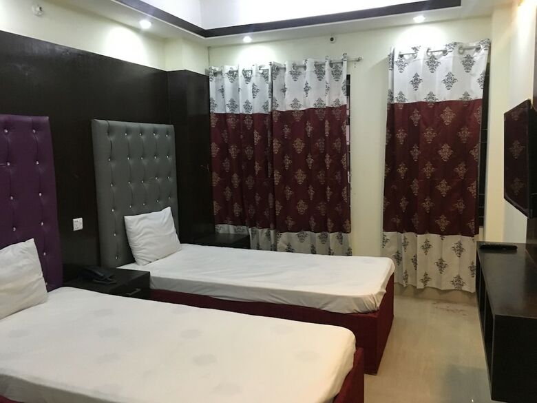 Hotel Uttara Suite At Dhaka