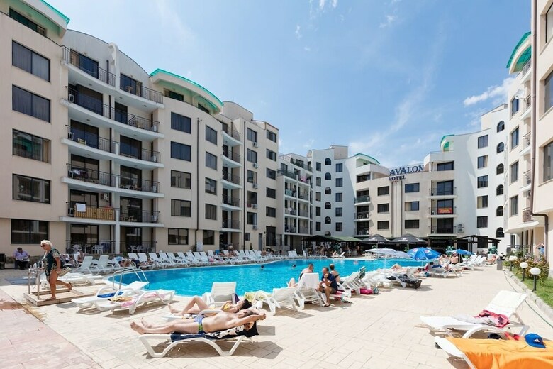Aparthotel One Bedroom Apartment With Balcony