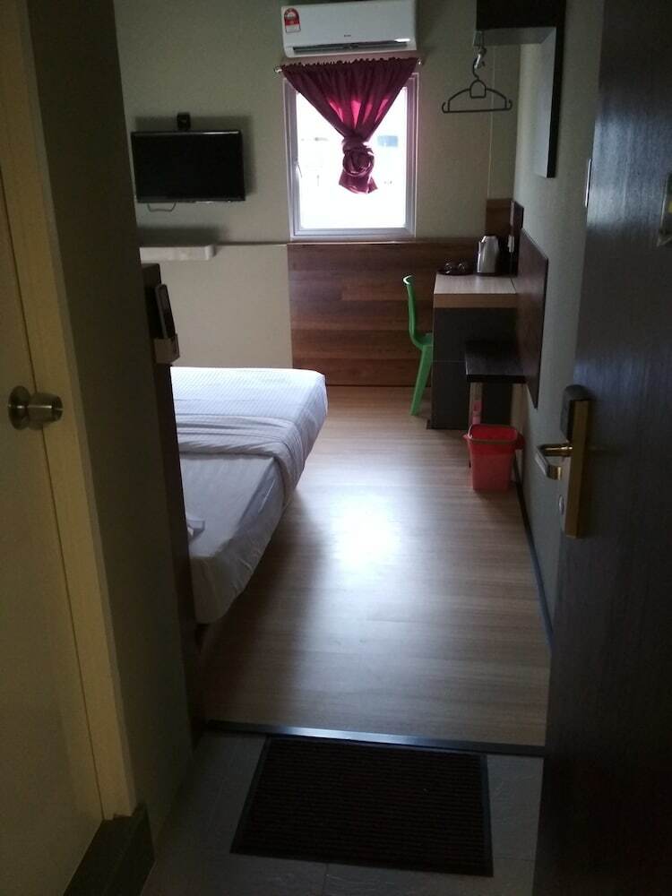 Hotel Qing Yun Resthouse Gadong Branch